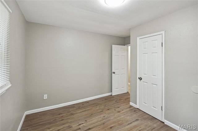 12019 Krenning Lane, St Louis, MO 63138