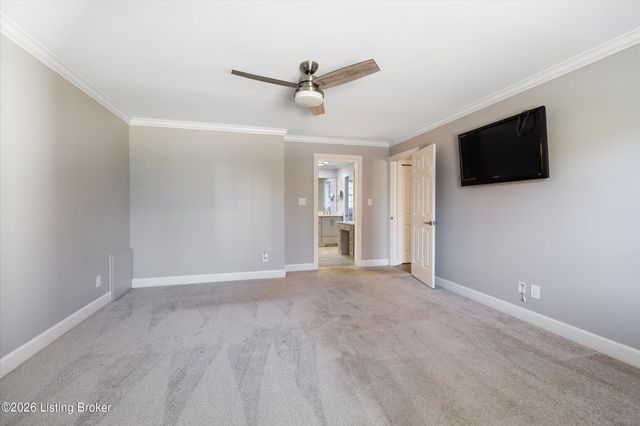 5509 Apache Rd, Louisville, KY 40207