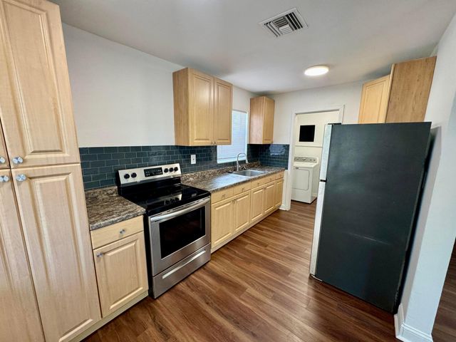 408 NW 21ST Terrace, Fort Lauderdale, FL 33311