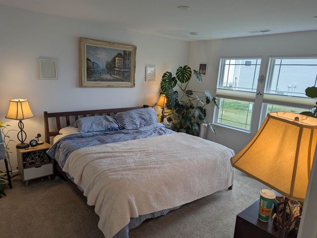 1479 Livingston Lakes Way, Fort Wayne, IN 46818