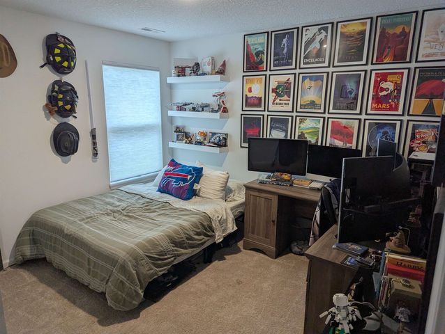 1479 Livingston Lakes Way, Fort Wayne, IN 46818