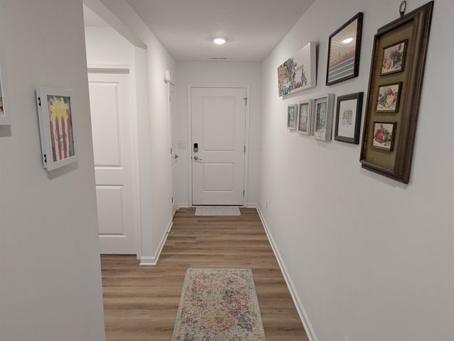 1479 Livingston Lakes Way, Fort Wayne, IN 46818