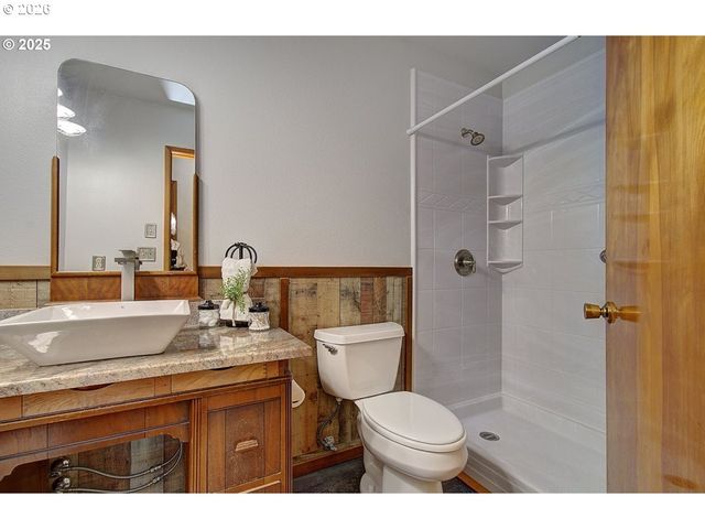 32320 Ne AMMETER Rd, Washougal, WA 98671