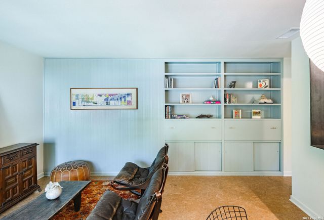 221 Ogden Ln, San Antonio, TX 78209