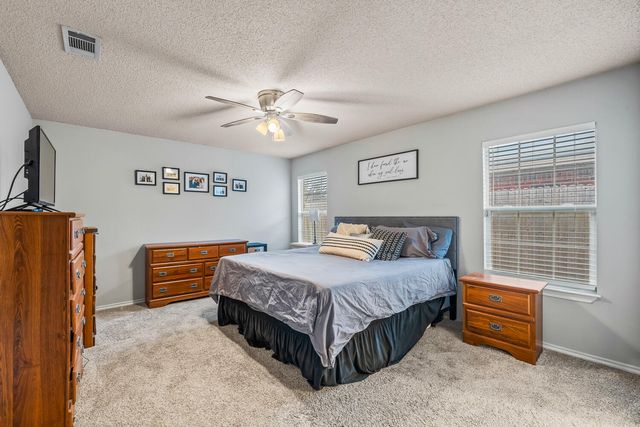 10607 Dover Avenue, Lubbock, TX 79424