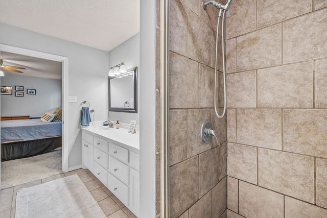 10607 Dover Avenue, Lubbock, TX 79424