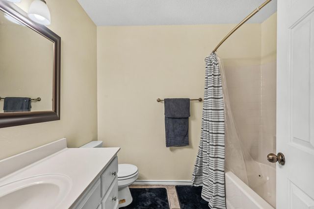 10607 Dover Avenue, Lubbock, TX 79424