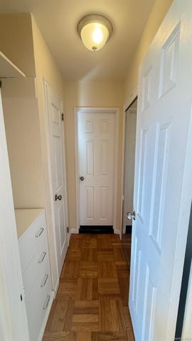 84-29 155th Avenue 1H, Howard Beach, NY 11414