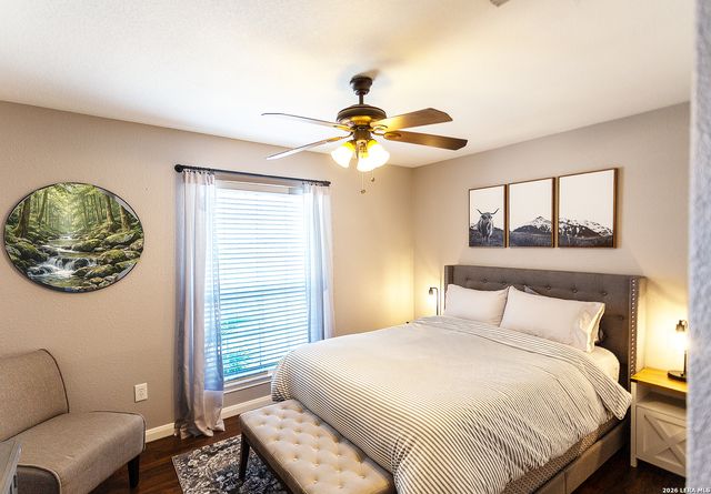 157 Park Rd, Bandera, TX 78003