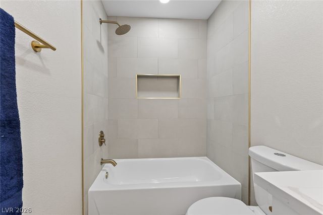 1000 Snow Bunting Court, Henderson, NV 89002