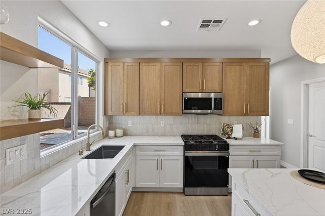 1000 Snow Bunting Court, Henderson, NV 89002