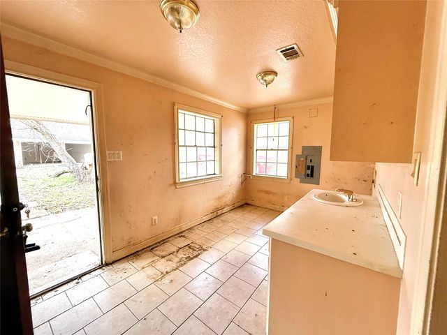 15696 Westgate Road, Splendora, TX 77372