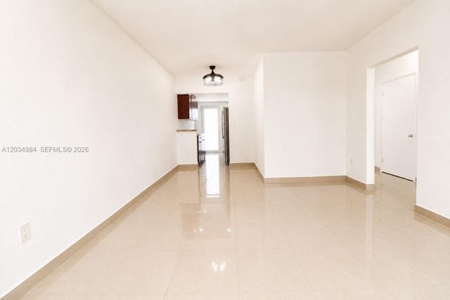 3550 SW 9th Ter 8B, Miami, FL 33135