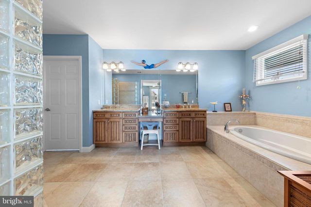 51-A LONG BEACH BLVD, Long Beach Township, NJ 08008