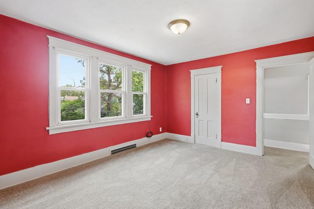 2416 17TH Avenue, Rock Island, IL 61201
