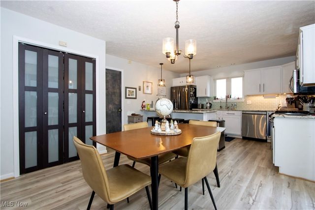 6473 Saint Leger Avenue NE, Canton, OH 44721