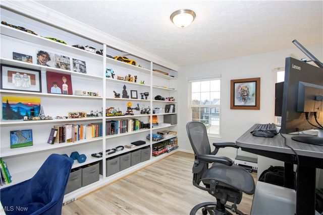 6473 Saint Leger Avenue NE, Canton, OH 44721