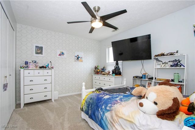 6473 Saint Leger Avenue NE, Canton, OH 44721