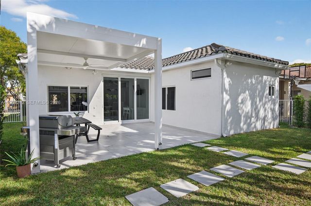 4115 Sabal Ridge Cir, Weston, FL 33331