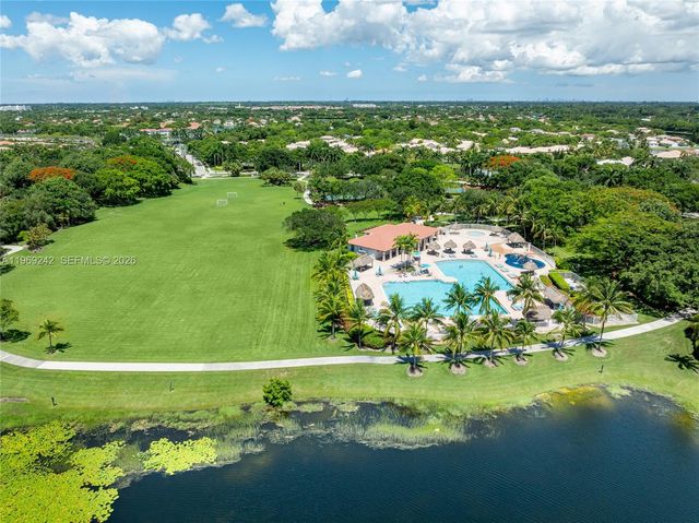 4115 Sabal Ridge Cir, Weston, FL 33331