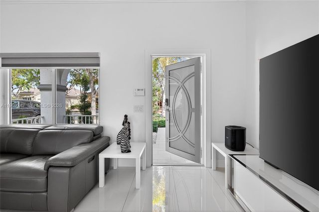 4115 Sabal Ridge Cir, Weston, FL 33331