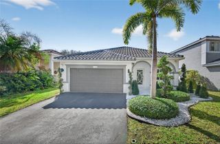 4115 Sabal Ridge Cir, Weston, FL 33331