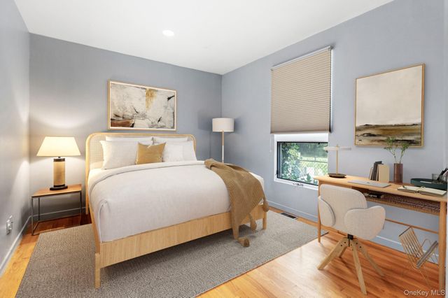 8 Mill Pond Lane, Lattingtown, NY 11560