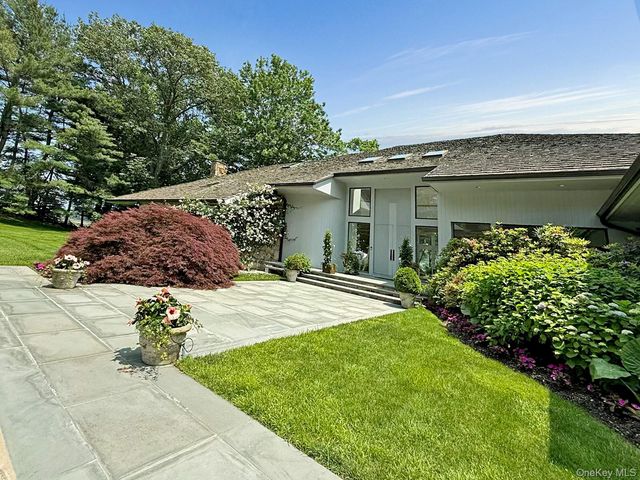 8 Mill Pond Lane, Lattingtown, NY 11560