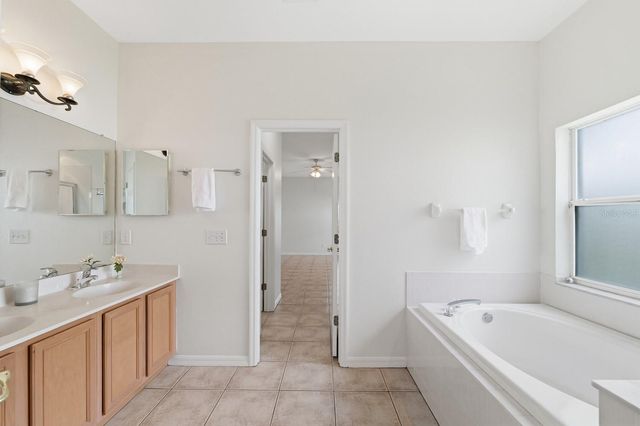 14722 HERONGLEN DRIVE, Lithia, FL 33547
