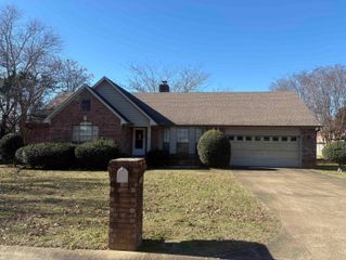 505 Live Oak Drive, Searcy, AR 72143