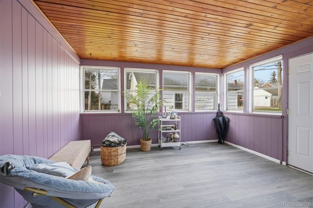 14000 Lincoln Street, Oak Park, MI 48237