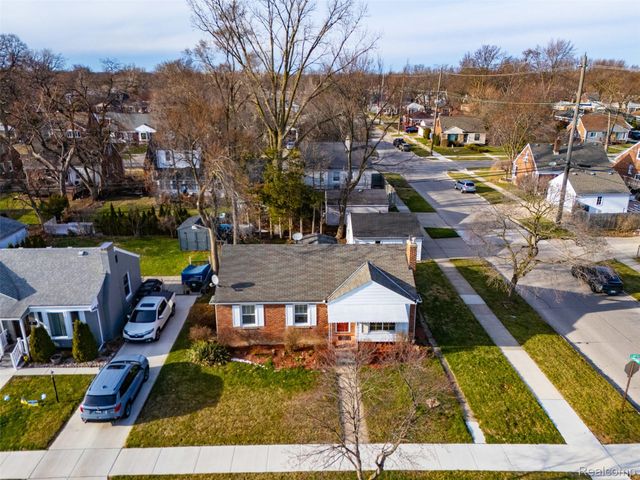 14000 Lincoln Street, Oak Park, MI 48237