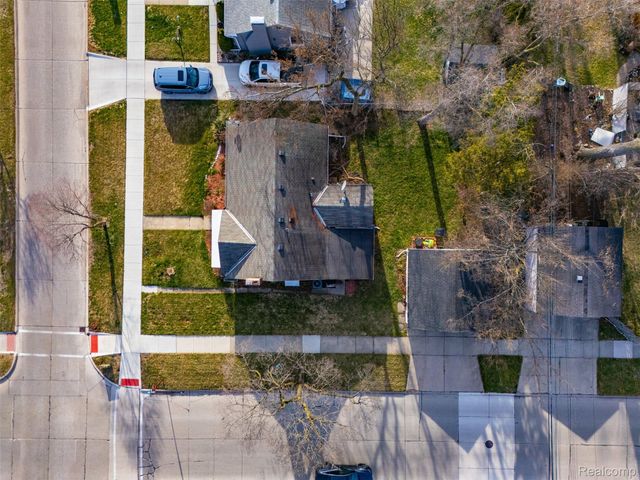 14000 Lincoln Street, Oak Park, MI 48237