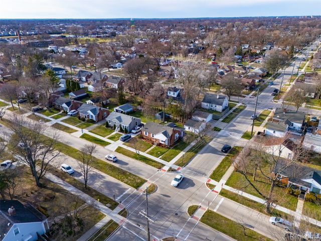 14000 Lincoln Street, Oak Park, MI 48237