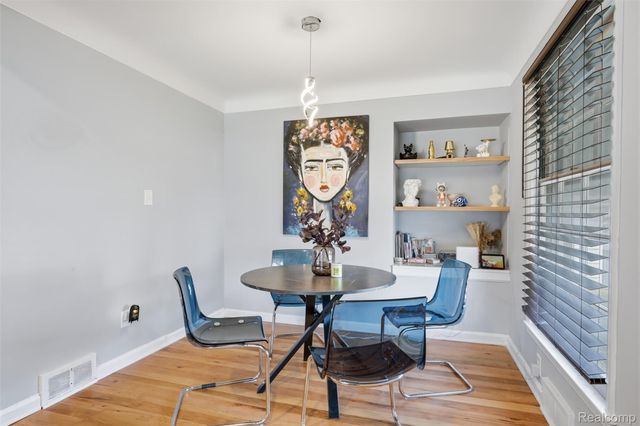 14000 Lincoln Street, Oak Park, MI 48237