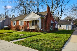 14000 Lincoln Street, Oak Park, MI 48237