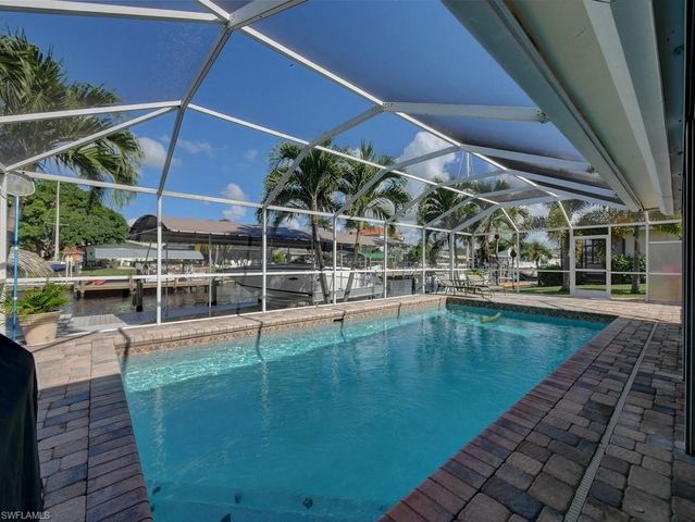 107 SW 58th TER, Cape Coral, FL 33914