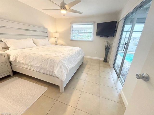 107 SW 58th TER, Cape Coral, FL 33914