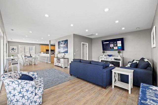 4202 N Ocean Blvd., North Myrtle Beach, SC 29582