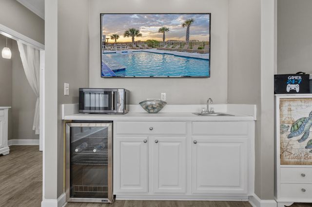 4202 N Ocean Blvd., North Myrtle Beach, SC 29582