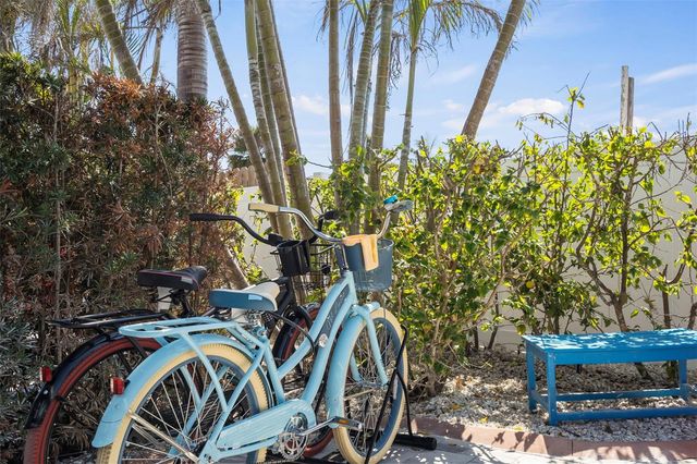 1360 HOLIDAY DRIVE A & B, Englewood, FL 34223