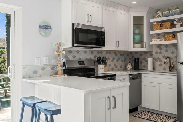 1360 HOLIDAY DRIVE A & B, Englewood, FL 34223