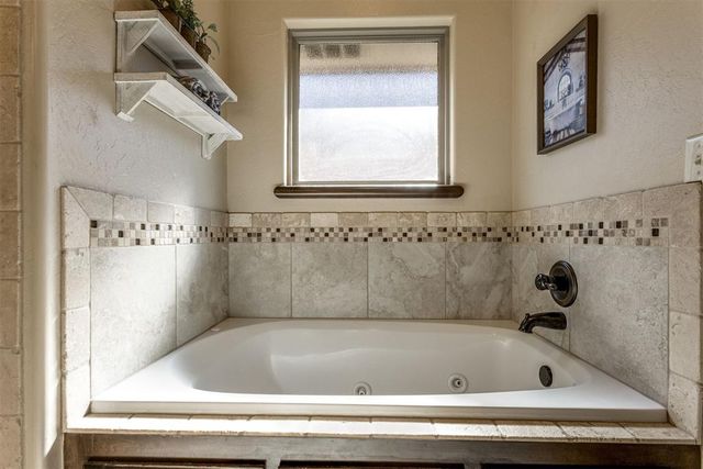 8908 NW 110th Street, Oklahoma City, OK 73162