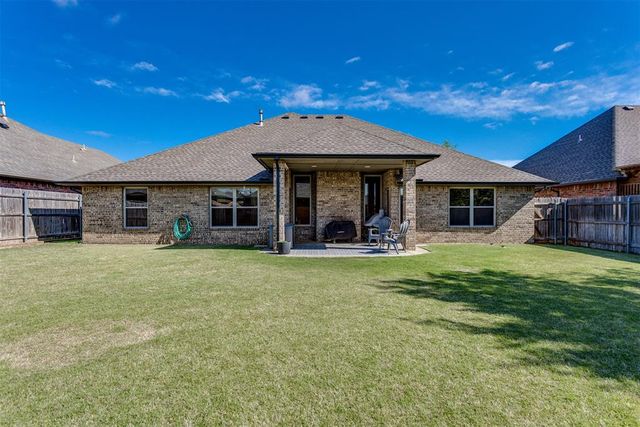 8908 NW 110th Street, Oklahoma City, OK 73162
