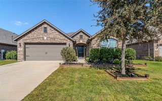 2082 Glaston Road, Forney, TX 75126
