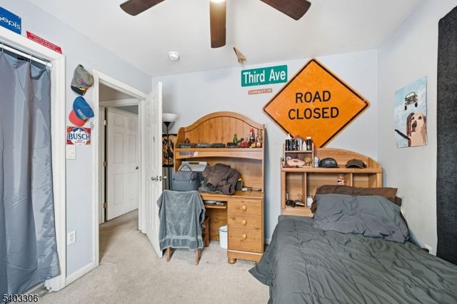 12 Quill St, West Milford Twp., NJ 07480