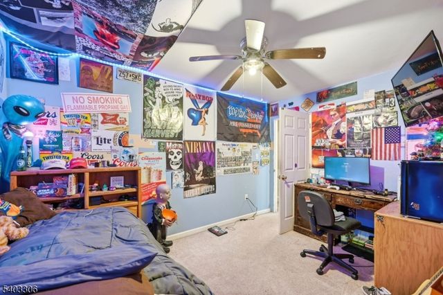 12 Quill St, West Milford Twp., NJ 07480