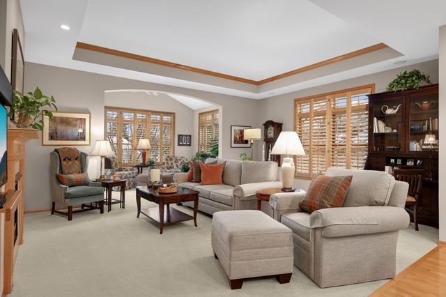 6460 Ivy Way, Edina, MN 55436