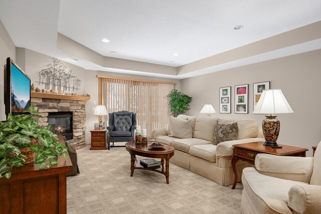 6460 Ivy Way, Edina, MN 55436