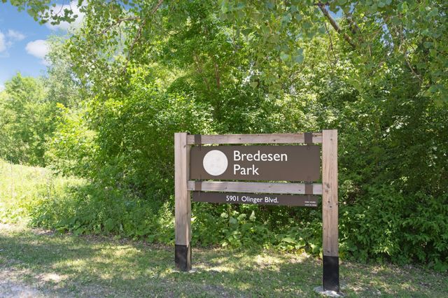 6460 Ivy Way, Edina, MN 55436